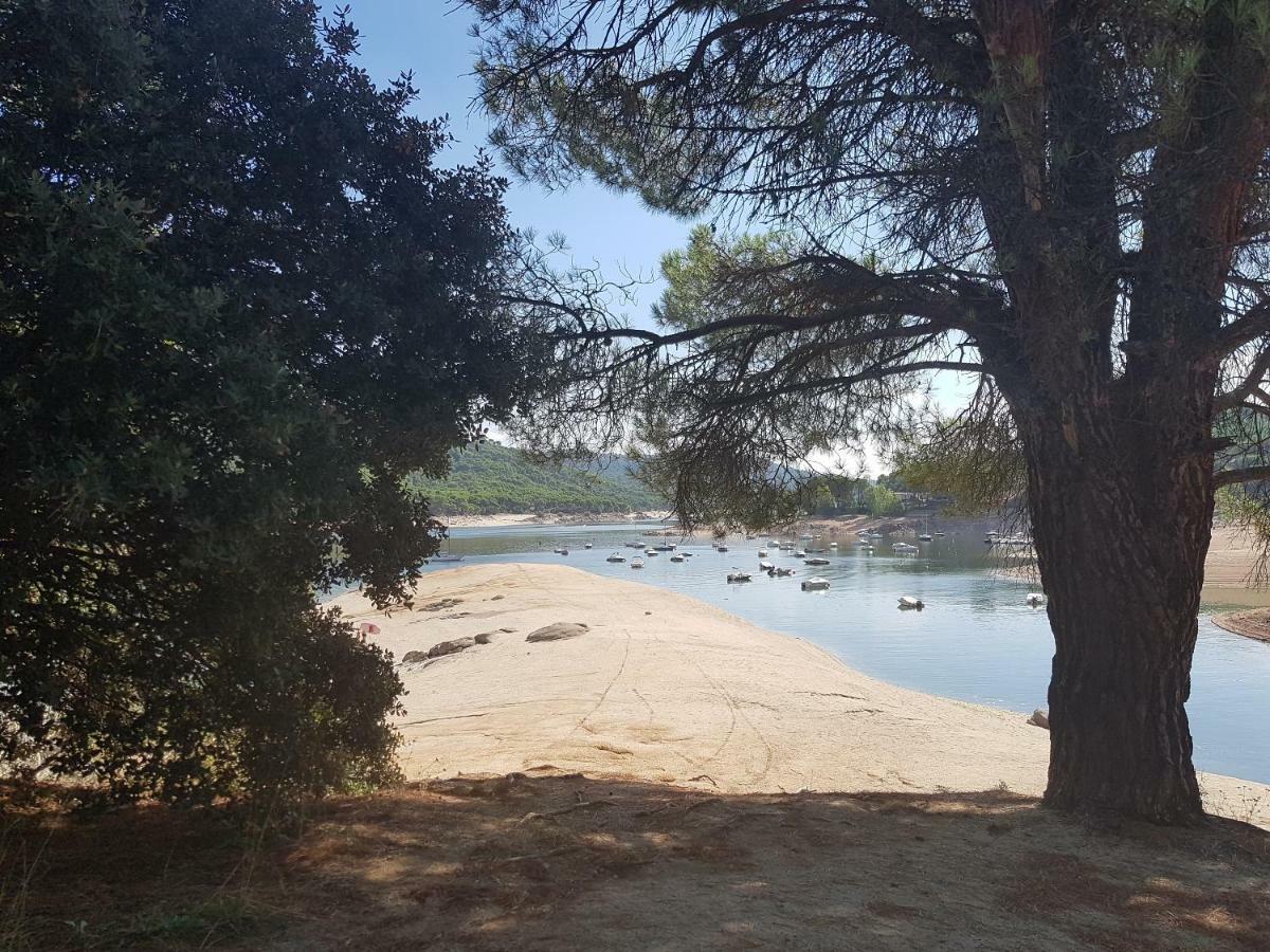 Retiro Chic Frente Al Lago - A 1 Hora De Madrid, Pantano De San Juan San Martin de Valdeiglesias Exterior photo